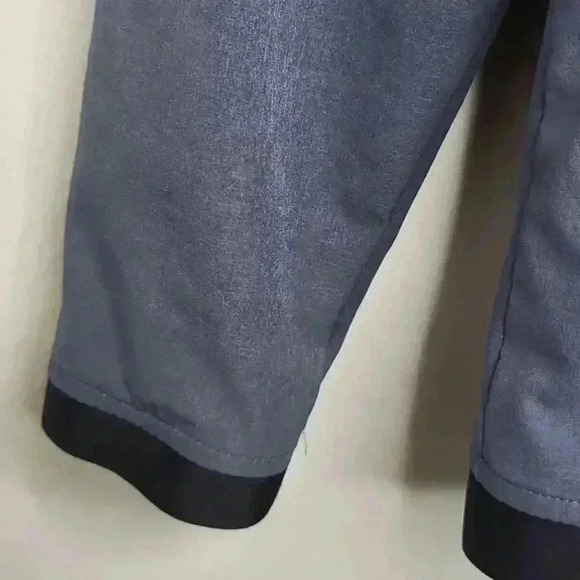 Speedo Kids  Gray Jacket Size Small - Picture 4 of 8